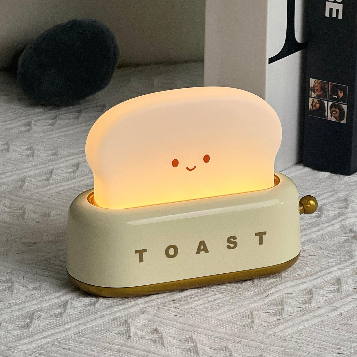 GlowToast Lampe – Tragbare Brot-Toast Cartoon LED Nachtlampe