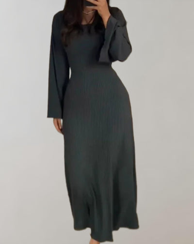 Heidi-Mode | Stilvolle Gestrickte Lange Kleid Mit Glockenärmeln