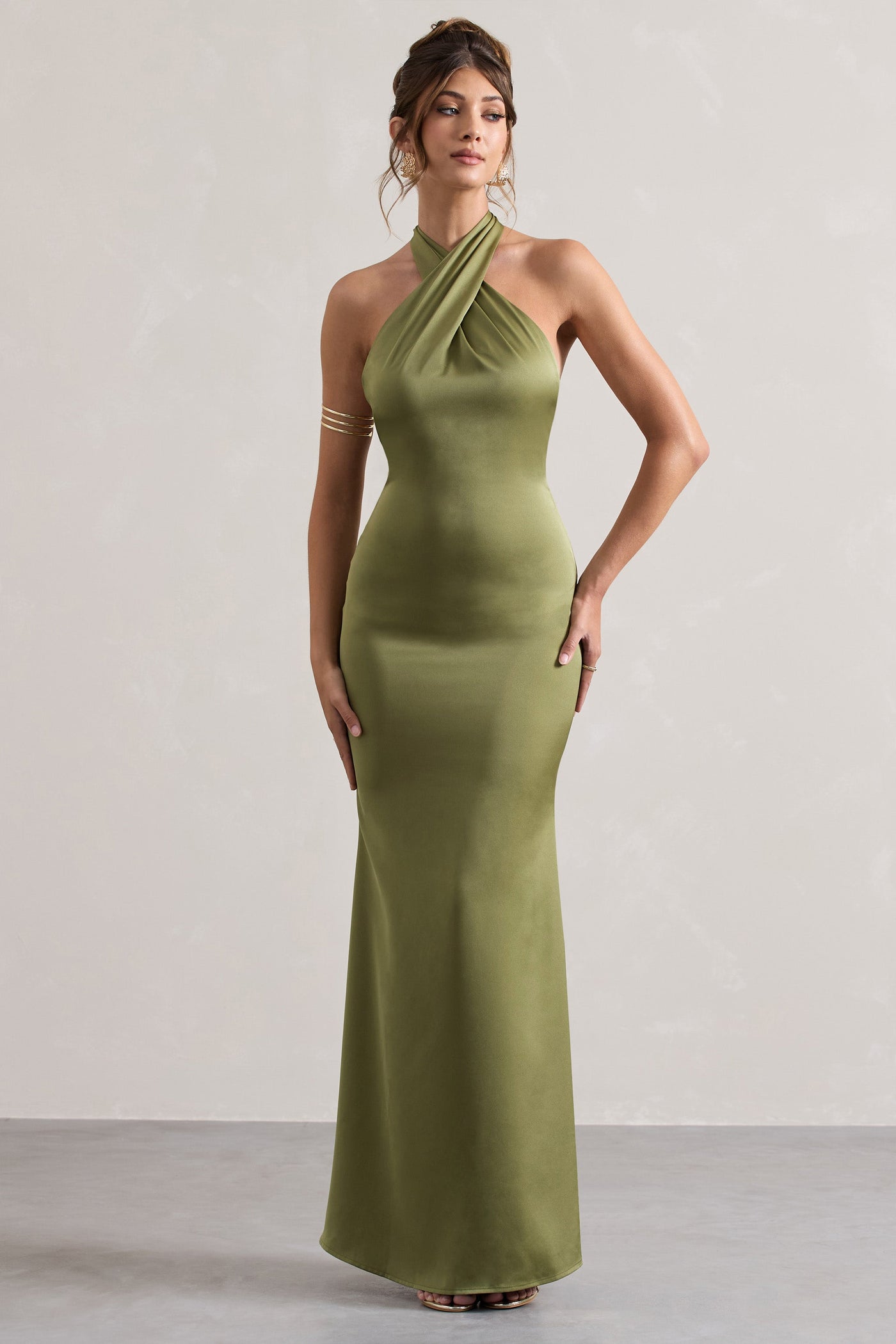 Karrie | Langes Neckholder-Kleid Satiniert