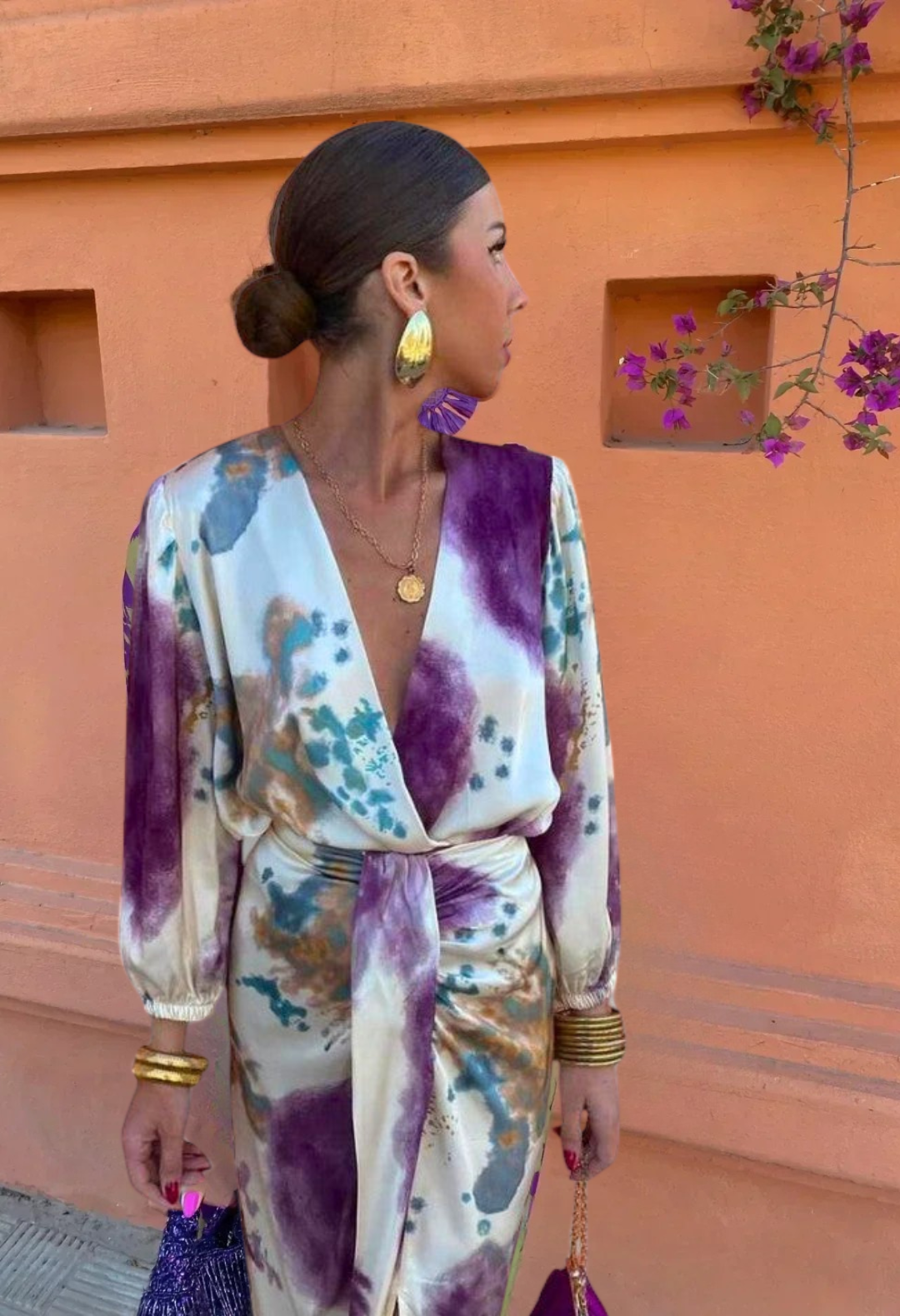 Elegantes Sommerkleid für Damen mit V-Ausschnitt - Nyssara