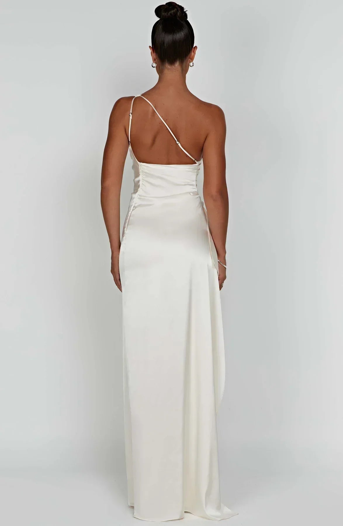 Heidi-Mode | Elegantes Ein-Schulter-Kleid mit Schlitz