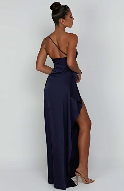 Heidi-Mode | Elegantes Ein-Schulter-Kleid mit Schlitz