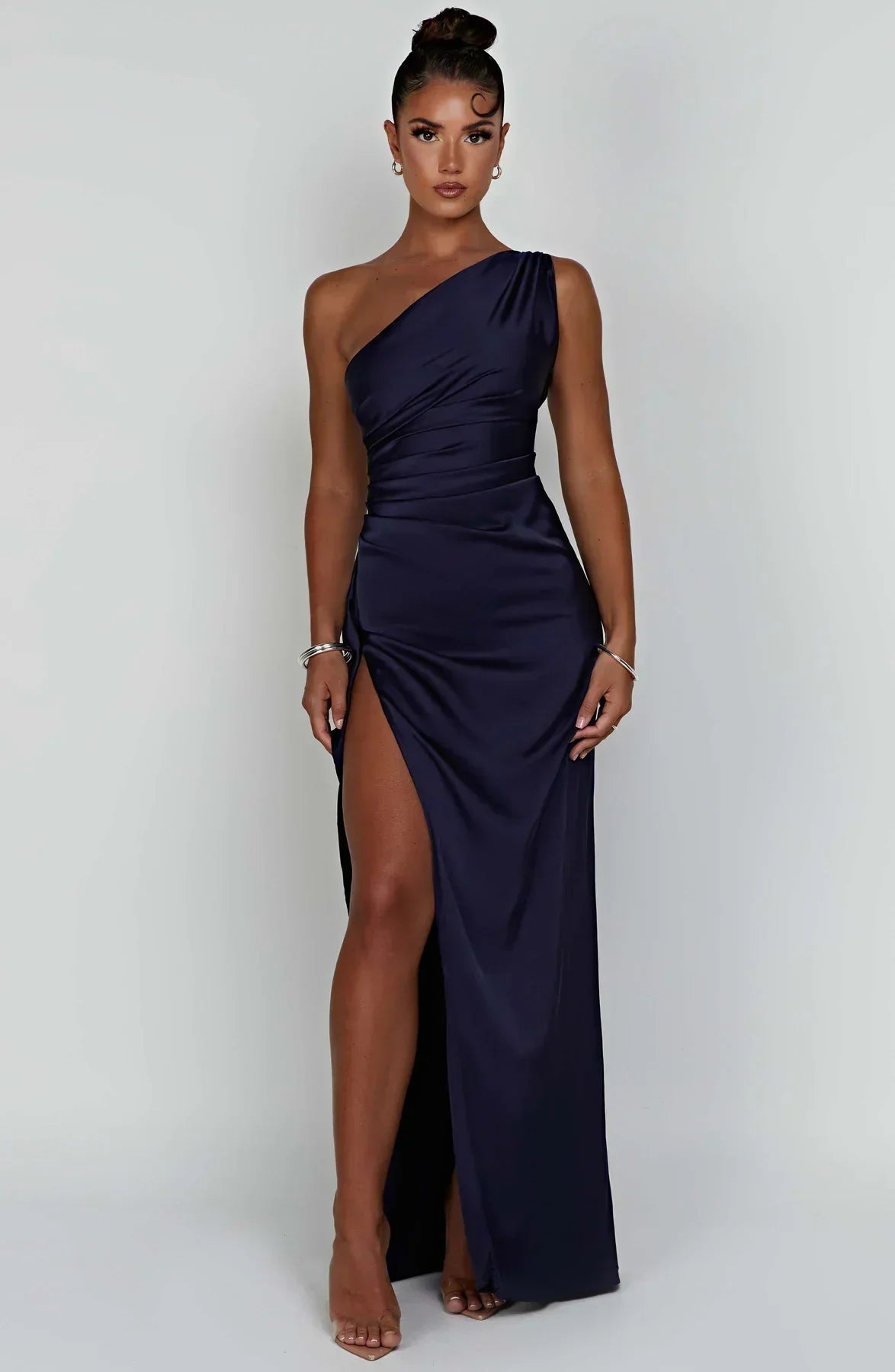 Heidi-Mode | Elegantes Ein-Schulter-Kleid mit Schlitz