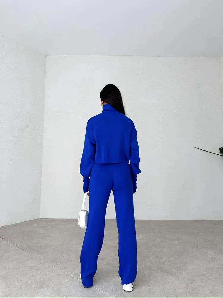 ELLA ROLLKRAGENSTRICKANZUG