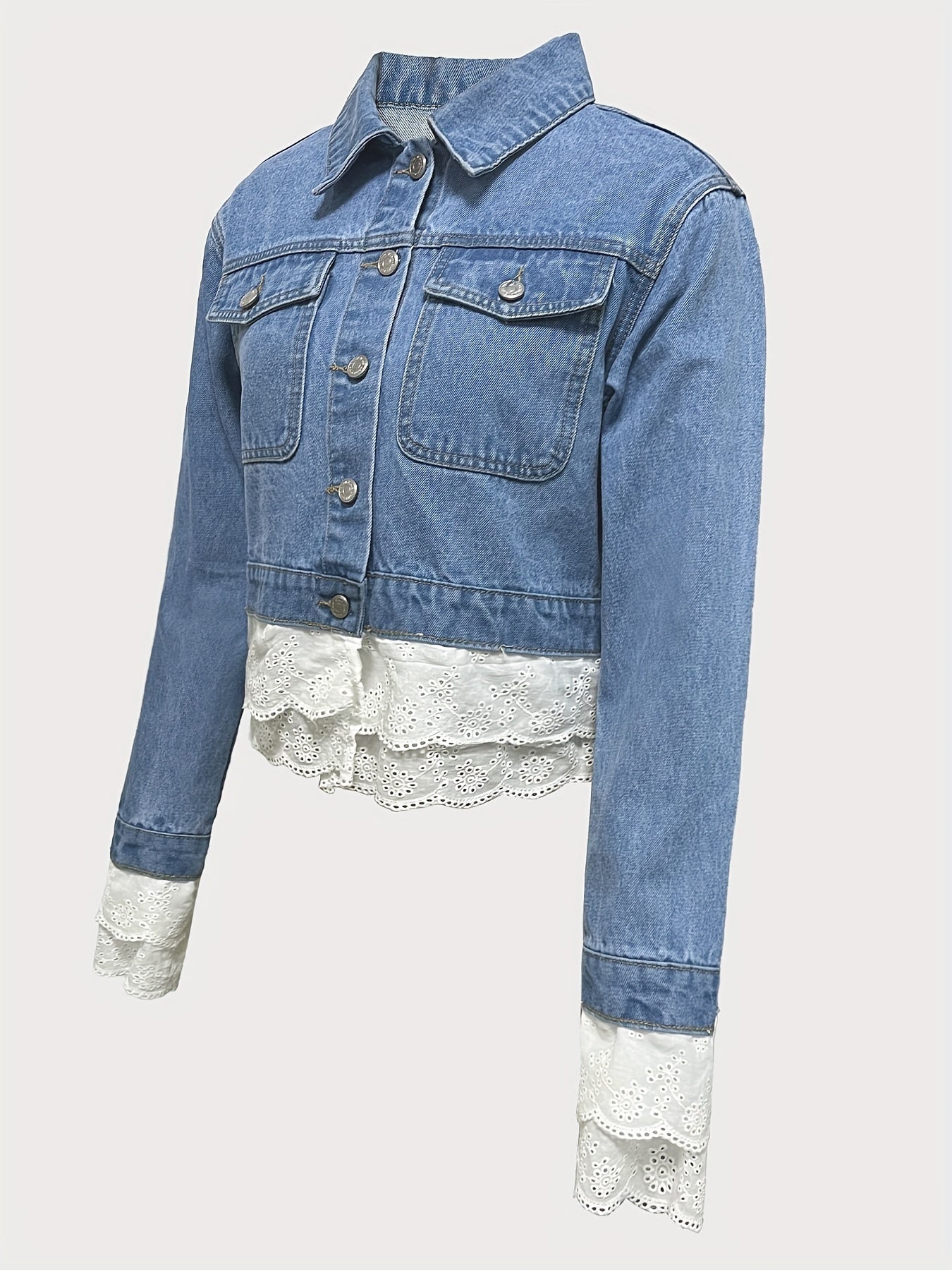 Leichte Jeansjacke mit zartem Spitzen-Highlight für Damen