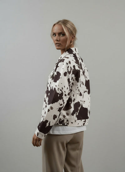 Aylin | Kurzjacke Mit Kuhmuster