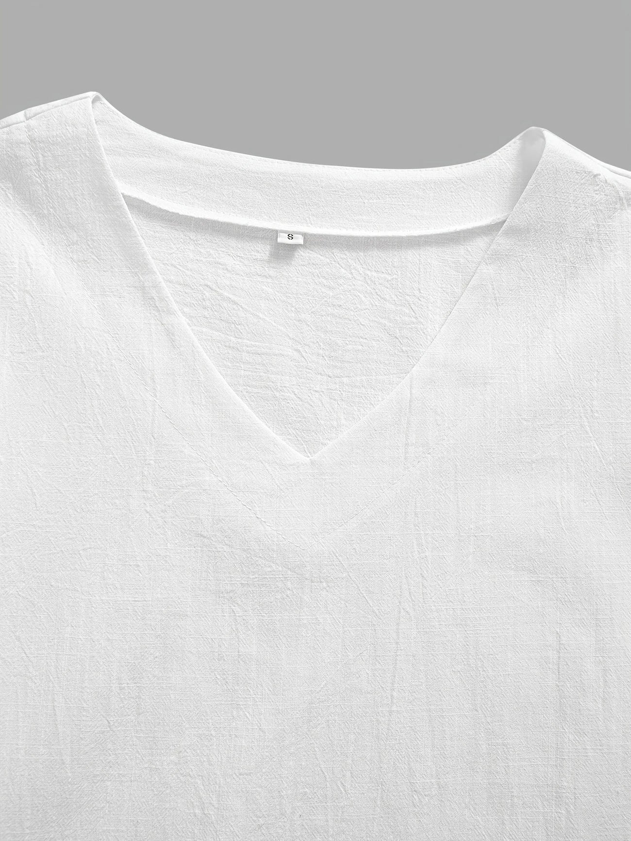 Mattea – Lässiges Locker Sitzendes Oberteil Mit V Ausschnitt