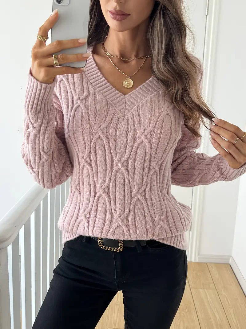 SCHLICHTER V-AUSSCHNITT KABELSTRICKPULLOVER FÜR DAMEN | ELEGANTER, BEQUEMER STIL