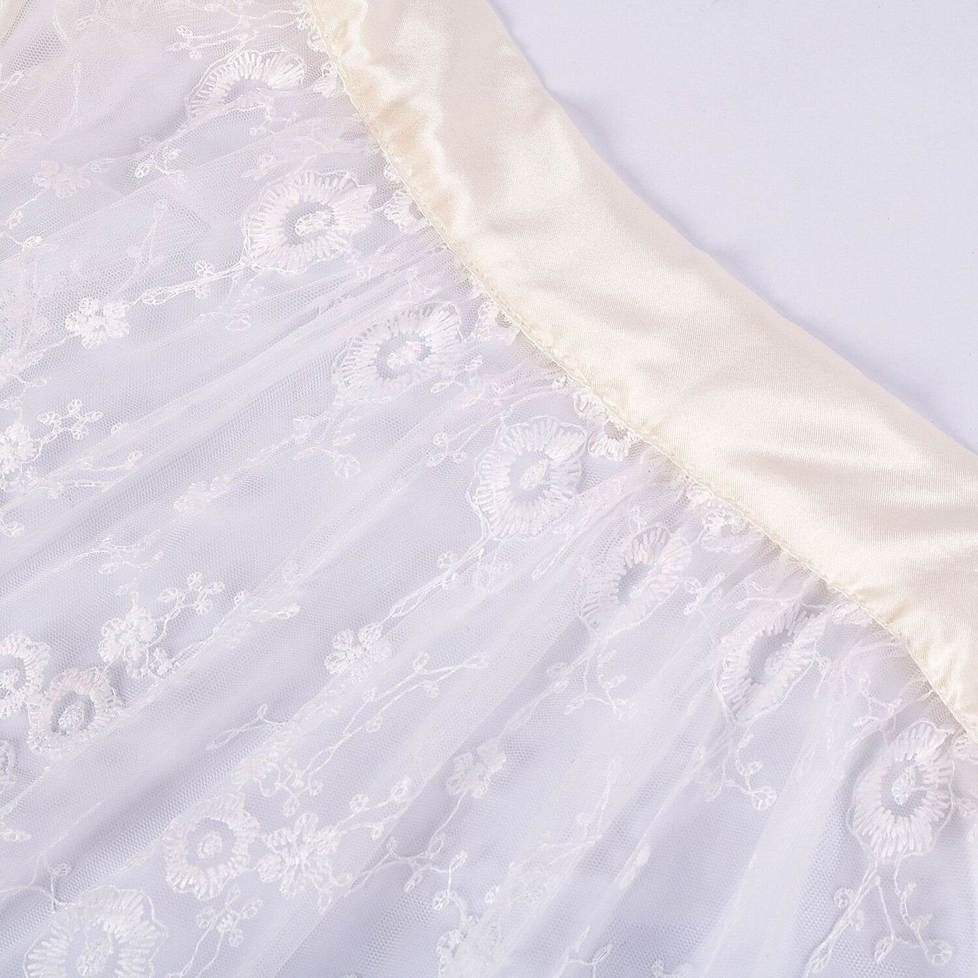 Oktoberfest Costume Blue Dirndl Dress with Blouse and Lace Apron