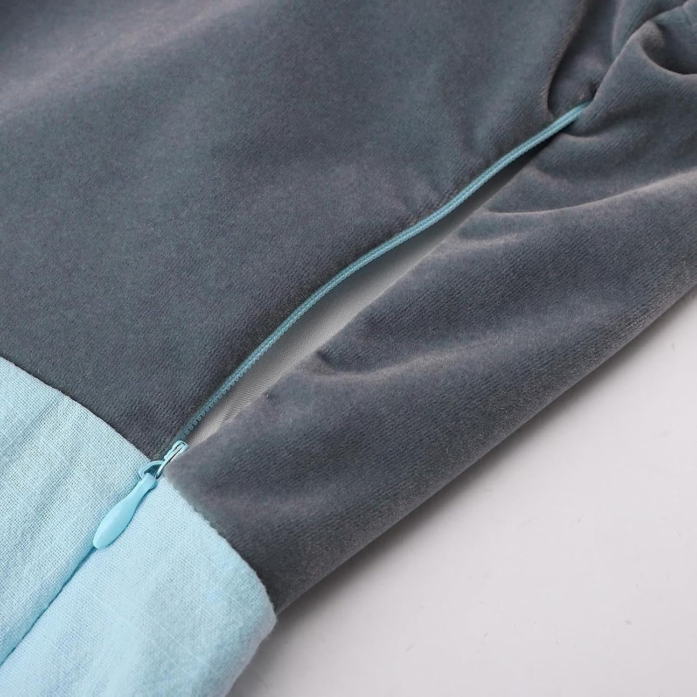 Oktoberfest Classic Dirndl Dress with Apron