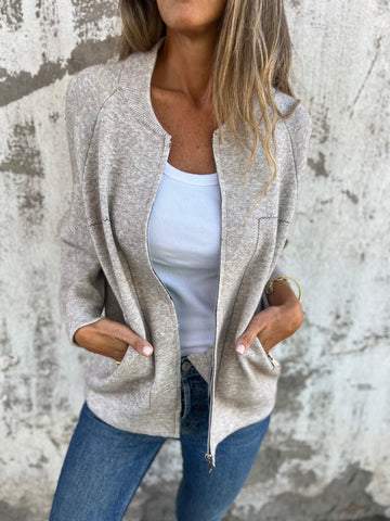 AVY LEICHTE JACKE MIT RUNDHALSAUSSCHNITT