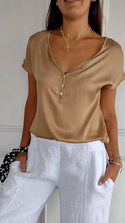 Marisa | Lässiges T-Shirt mit V-Ausschnitt und Stil