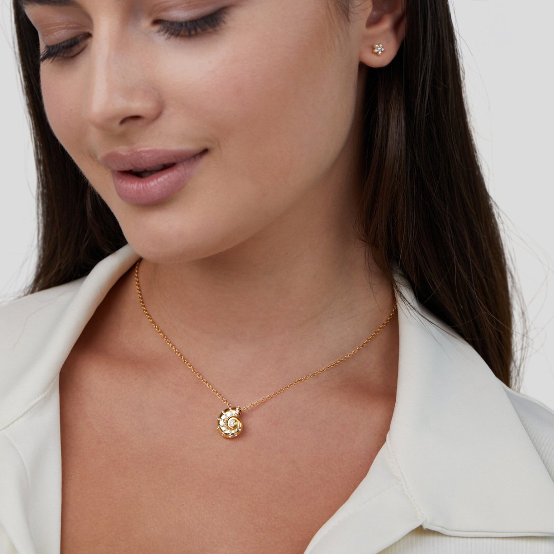 Luca Kristall Muschelanhänger Halskette