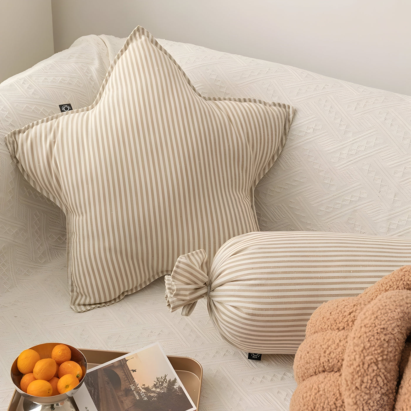 LunaPuff Kissen - Dekoratives Streifenkissen Soft Cushion