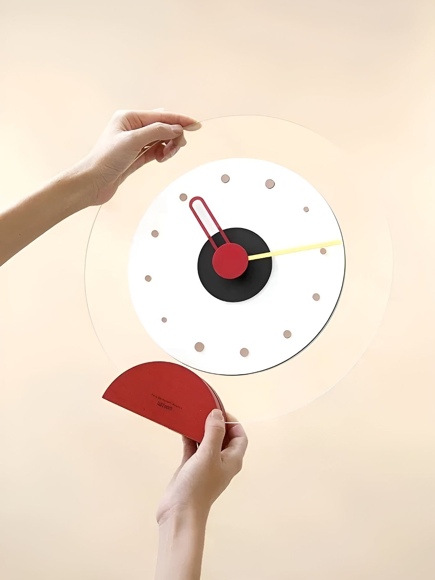 LumeEdge Clock - Minimalistischer Tischuhr