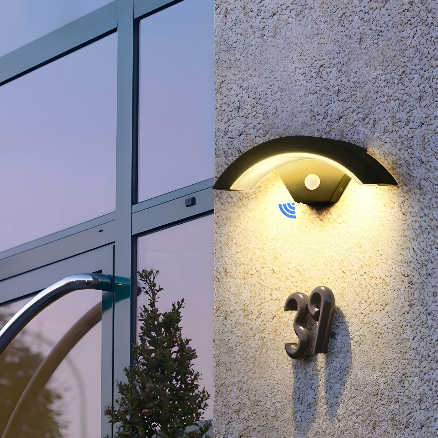 SafeGlow Light - Wasserdichte LED-Wandlampe mit Menschenerkennung