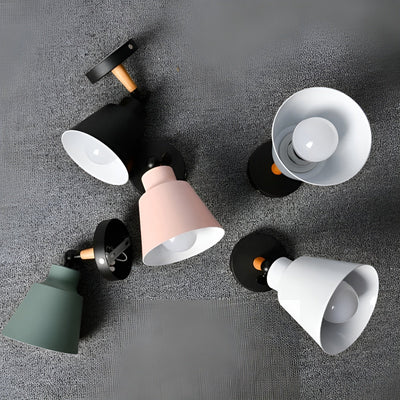 LED Wandleuchte aus Massivholz – Minimalistisches Design für Schlafzimmer und Flur