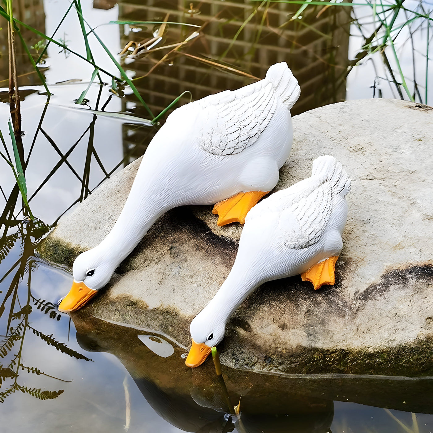 PuddlePals Skulptur – Bauernhaus-Stil Enten- & Gänsefigur