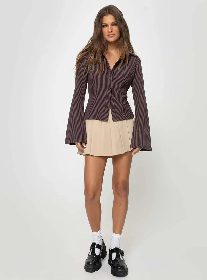 Veronica | Feminines Retro-Top mit Knopfleiste vorne