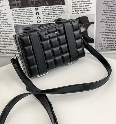 Blake Box-förmige Umhängetasche für Damen – Orianeis