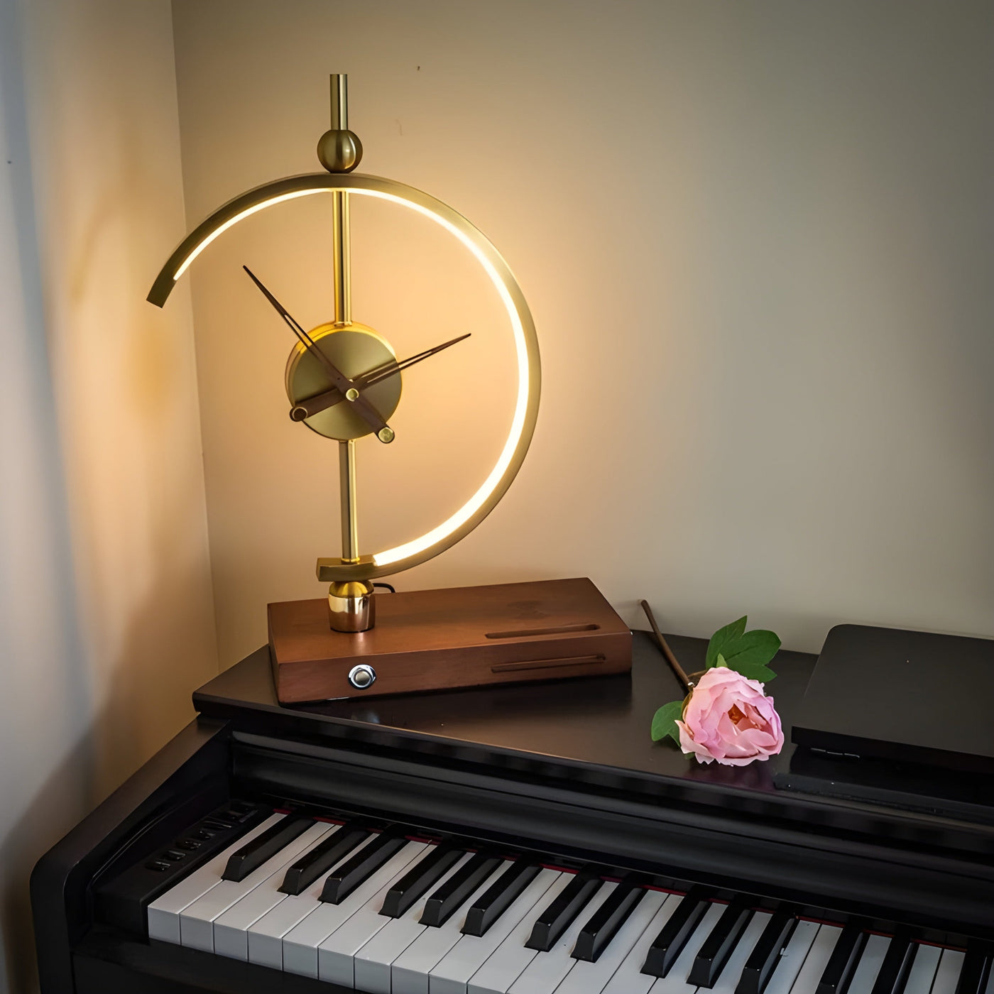 GlowBase Clock Lamp – Luxus Wireless LED Uhr-Lampe