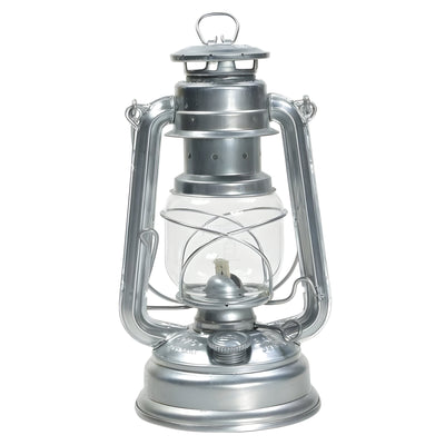 RusticLite - Kerosin-Außenlampe im Retro-Stil