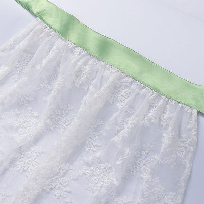 Oktoberfest Green Embroidered Dirndl Dress with Lace Apron