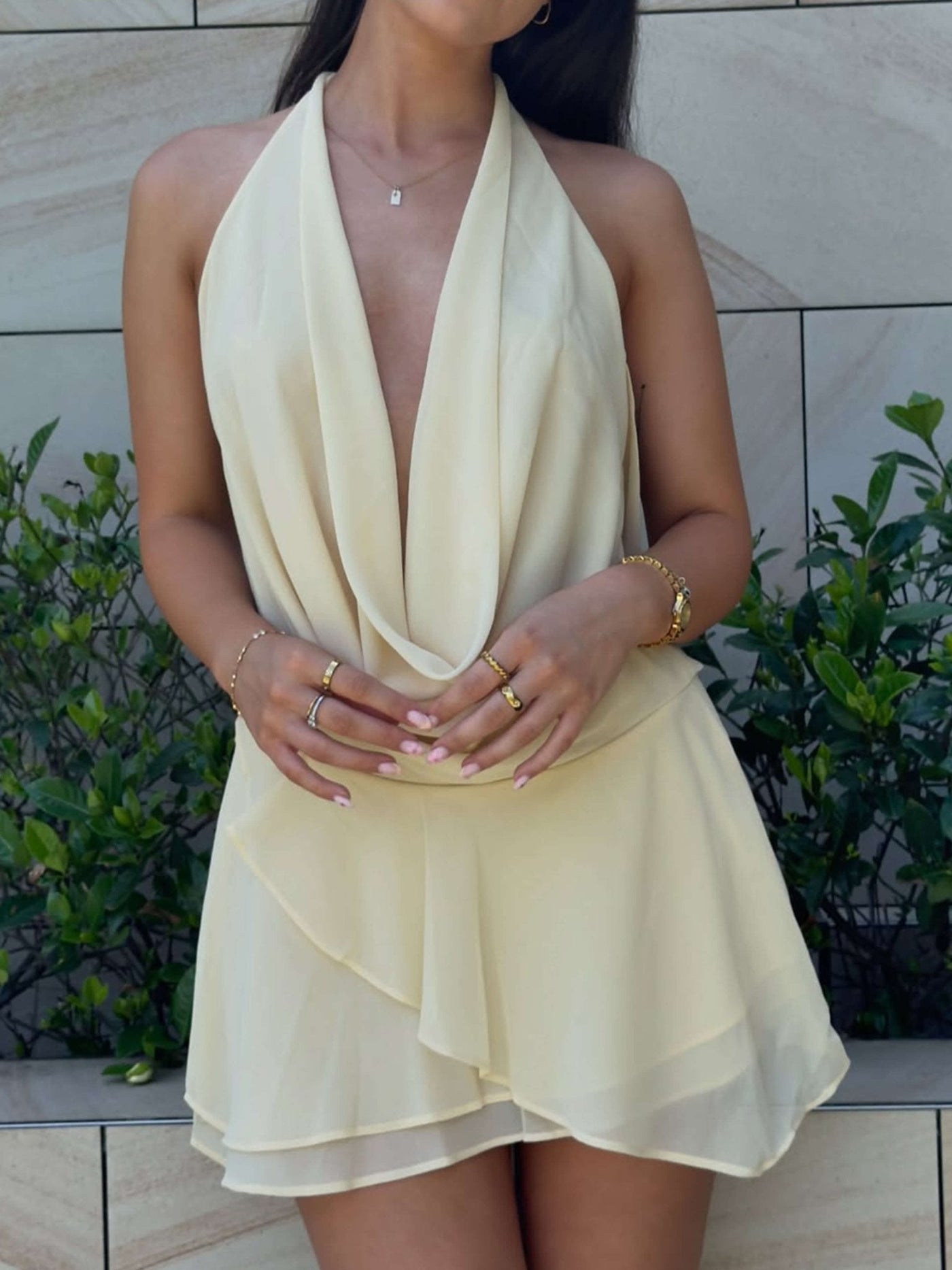 Fiora | Mini Kleid Rückenfrei Mit Wasserfallausschnitt