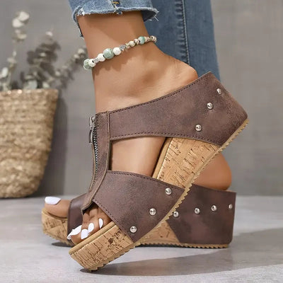Arleta – Orthopädische Keilsandalette