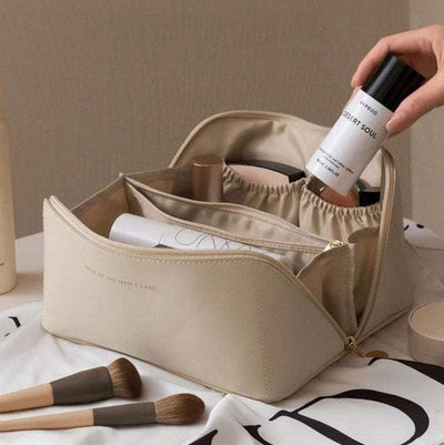 RosenSchminktasche | Eleganter Reisebegleiter für kosmetische Essentials