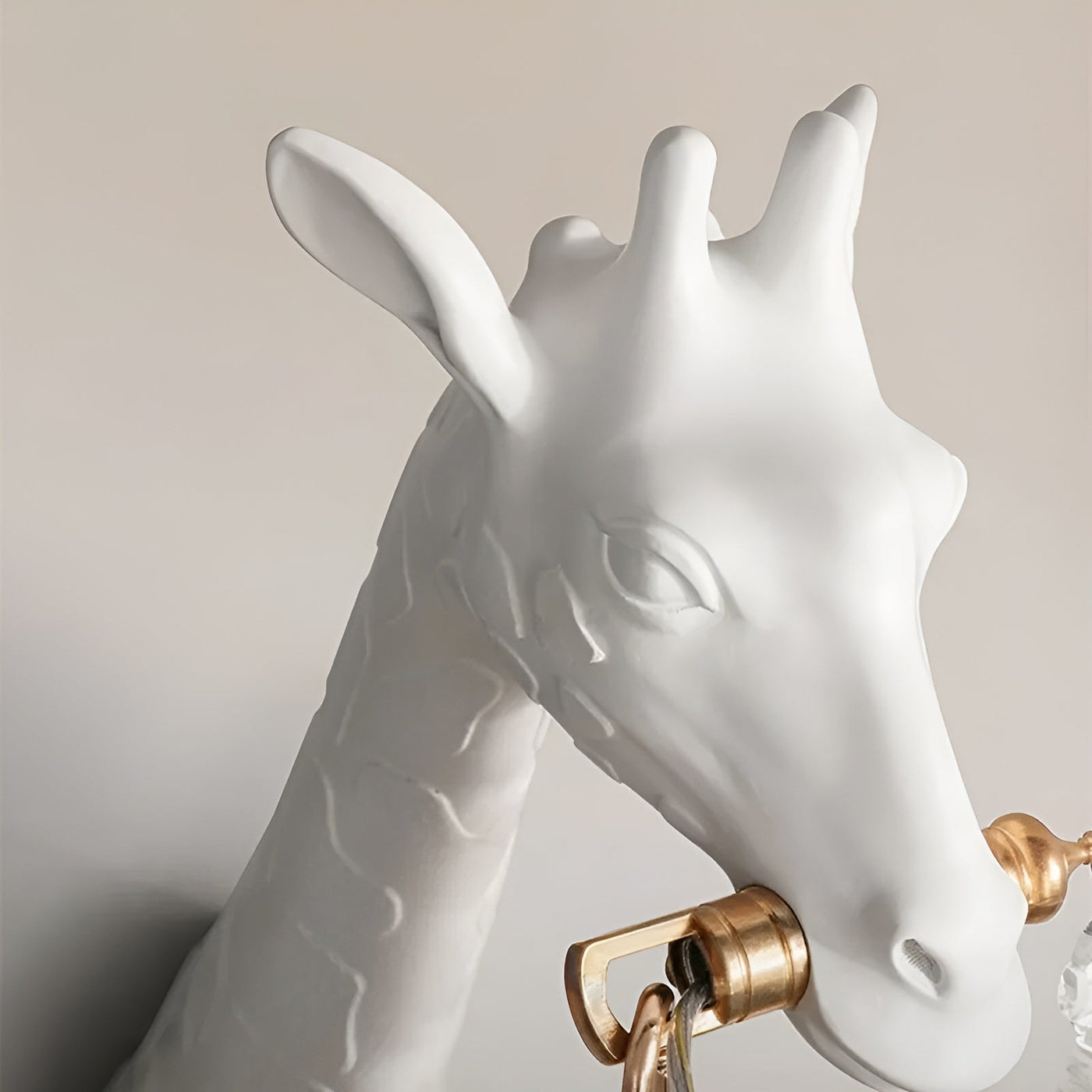 LuxeSafari Light - Dekorative Giraffen-LED-Wandlampe