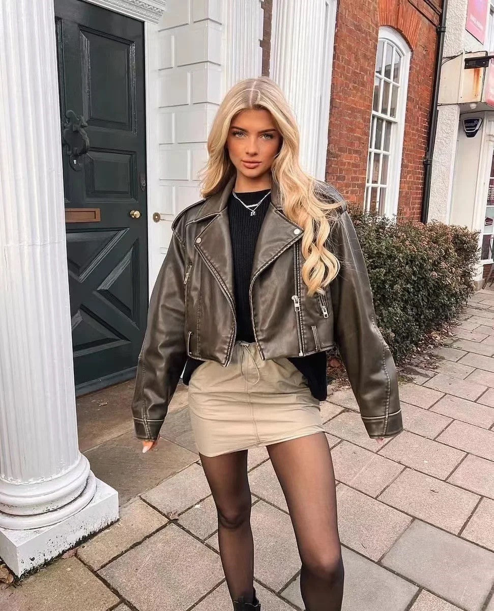 Ksenia | Lässiges und modisches Sommerkleidungsstück